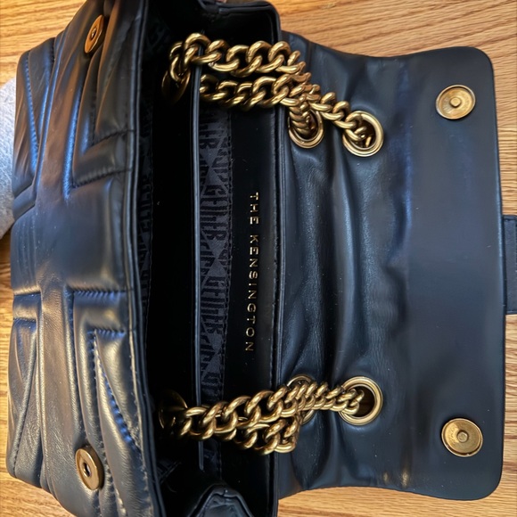 Kurt Geiger Black Kensington Shoulder Bag with Gold Chain - Picture 3 of 5